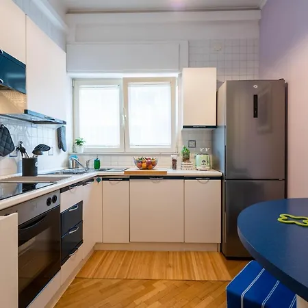 Apartment Modern To Relax In The Center