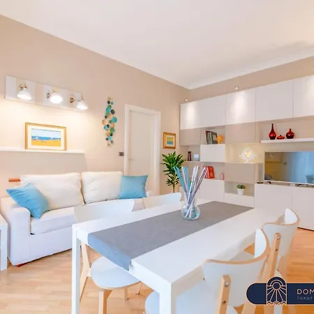 Modern To Relax In The Center Bari