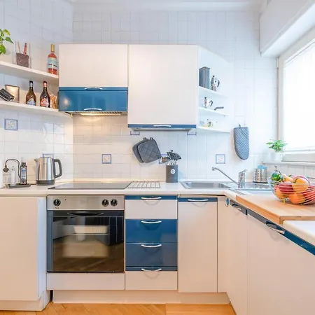 Modern To Relax In The Center * 巴里