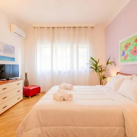 Modern To Relax In The Center Appartamento *